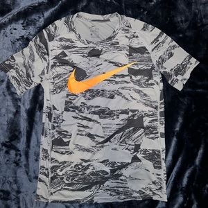 Nike Dry Fit Tee
